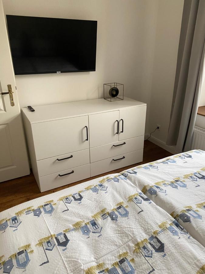 Altes Bahnhofsvorsteherhaus Wohnung Unten Husum  Zewnętrze zdjęcie